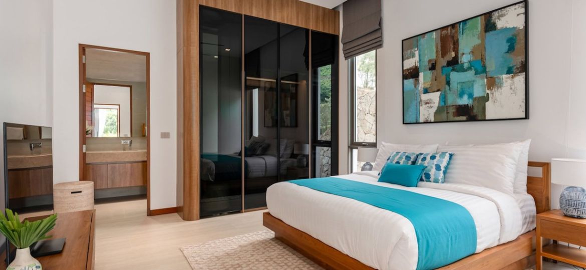 luxury-villa-tropical-bedroom-interior-design-oriental-living-samui