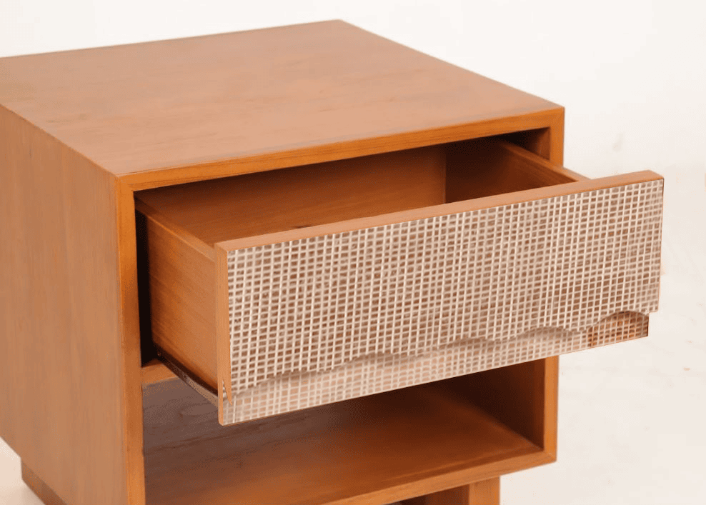 Buaja Bedside Table