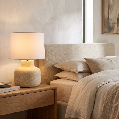 Bora Table Lamp