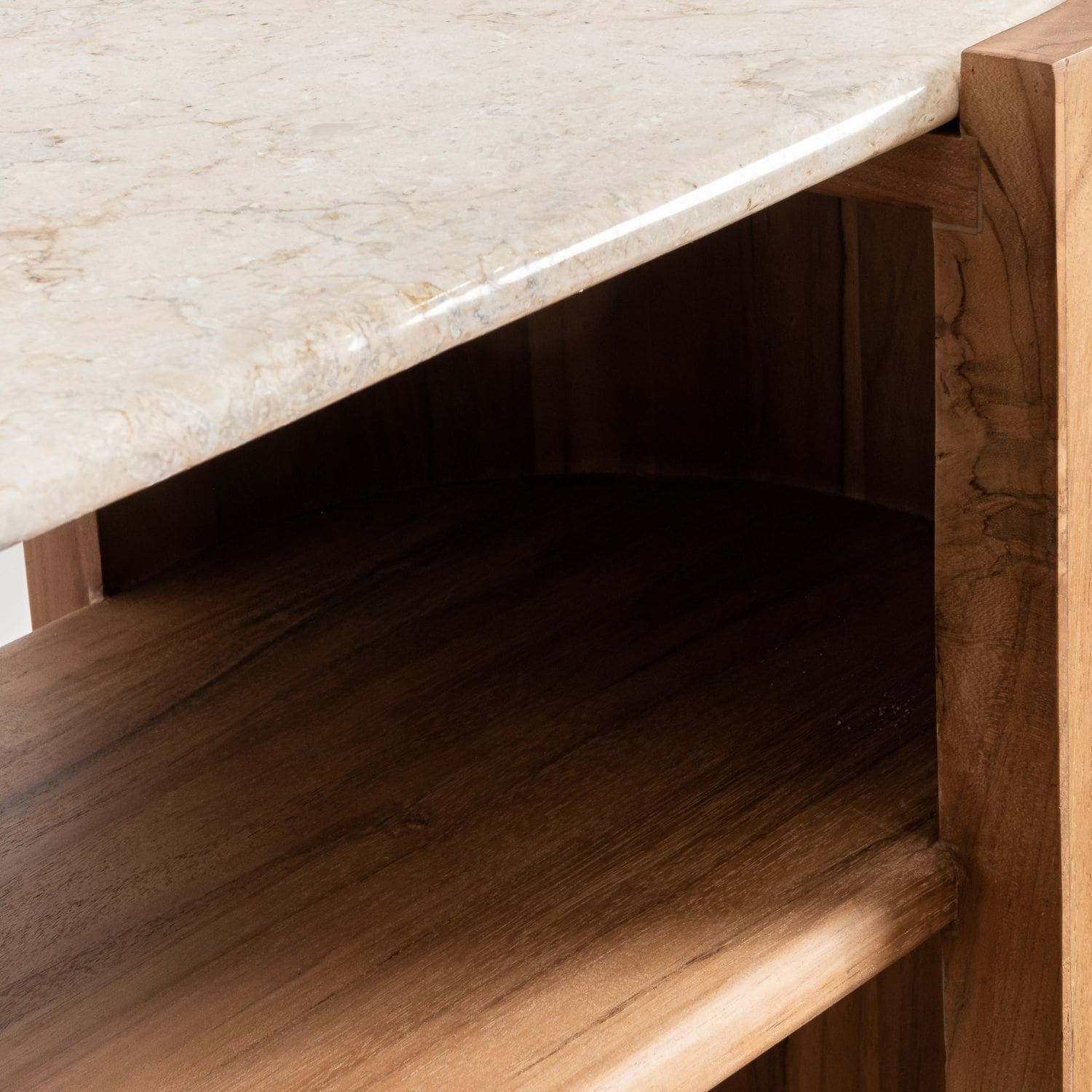 Isak Console